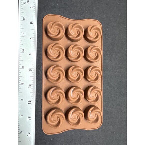 Silicone Baking Molds Set For Cupcakes Chocolates & Ice Cubes With e-book Recipe - Picture 11 of 16